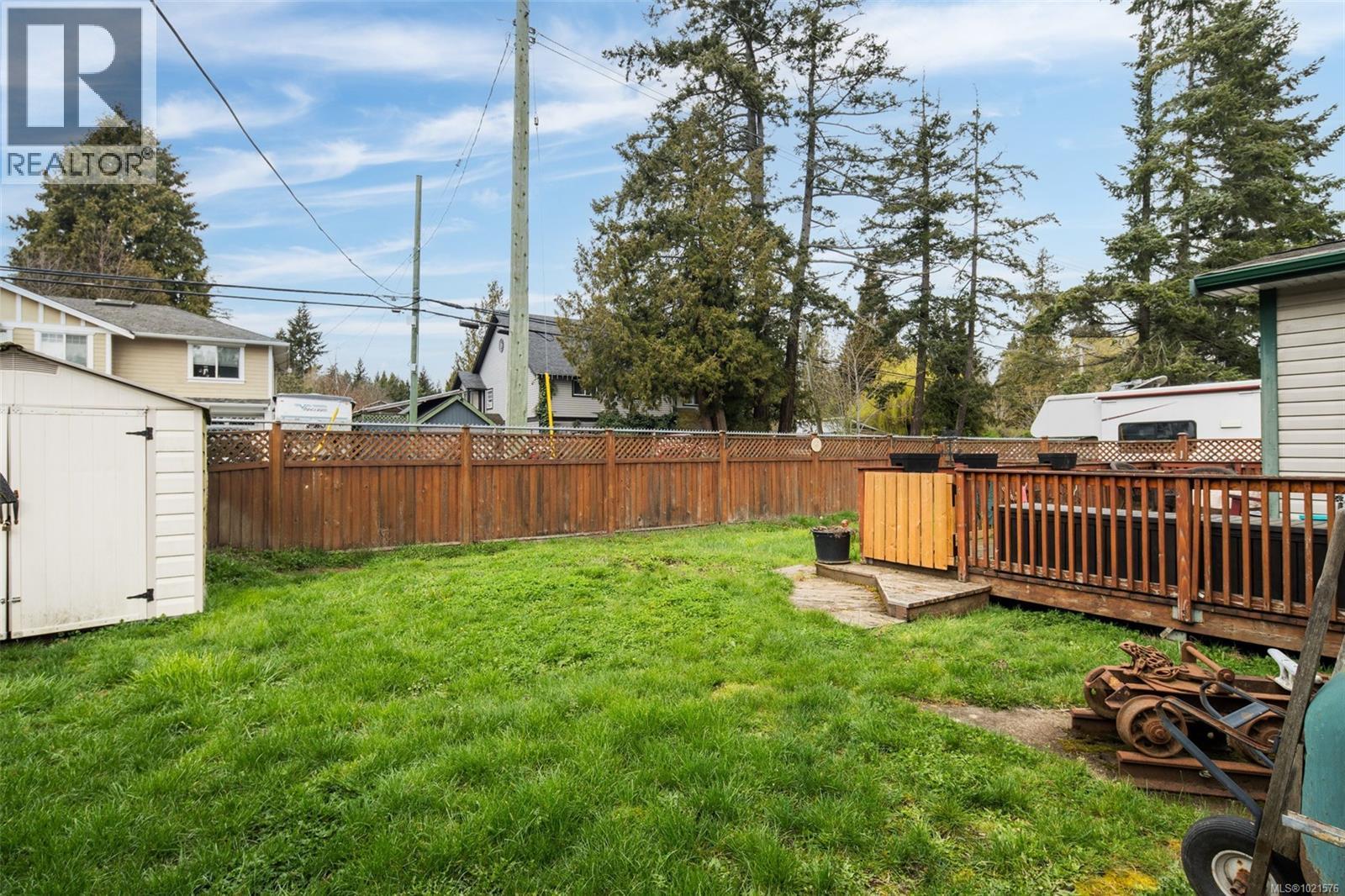 3 2607 Selwyn Road, Langford