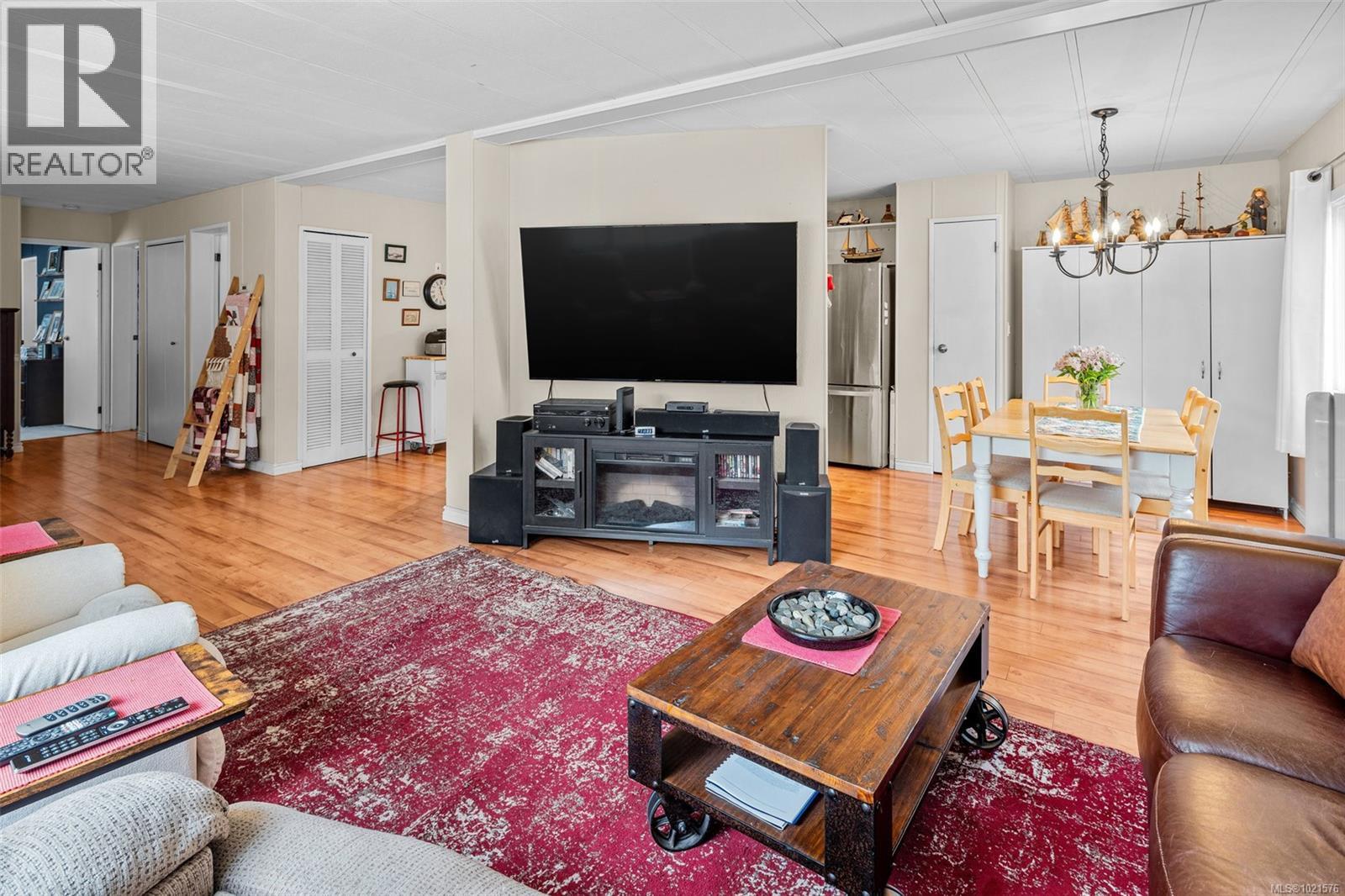 3 2607 Selwyn Road, Langford