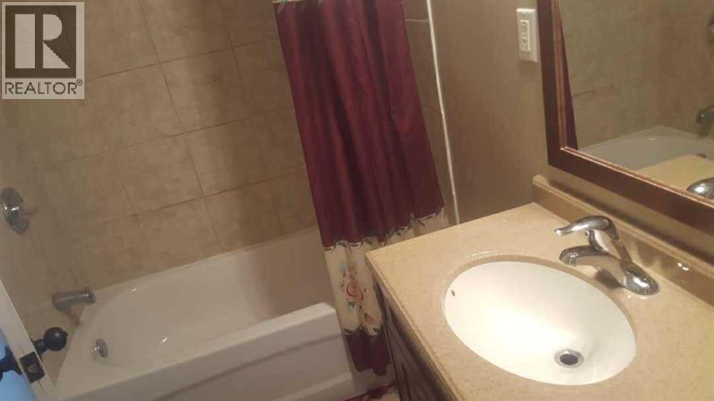 Single Family House Bungalow for Sale in  Faldale Close NE Falconridge Calgary 