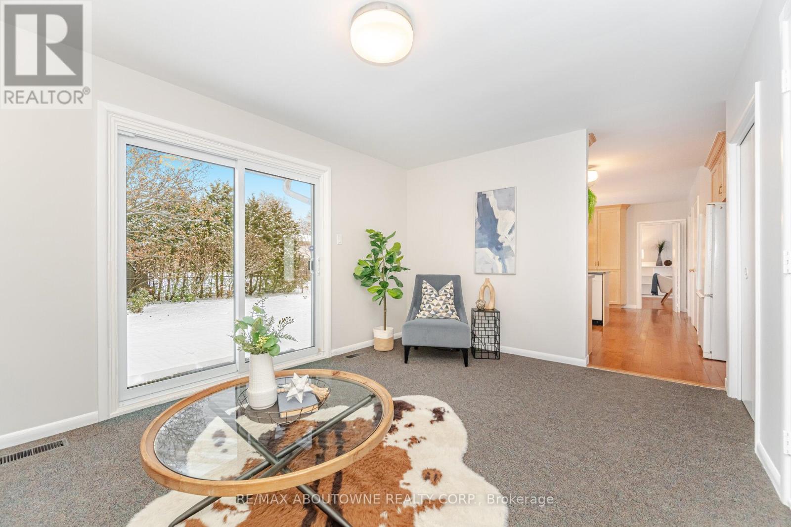 Single Family House for Sale in  SHERWOOD RISE Hamilton (Sherwood) 