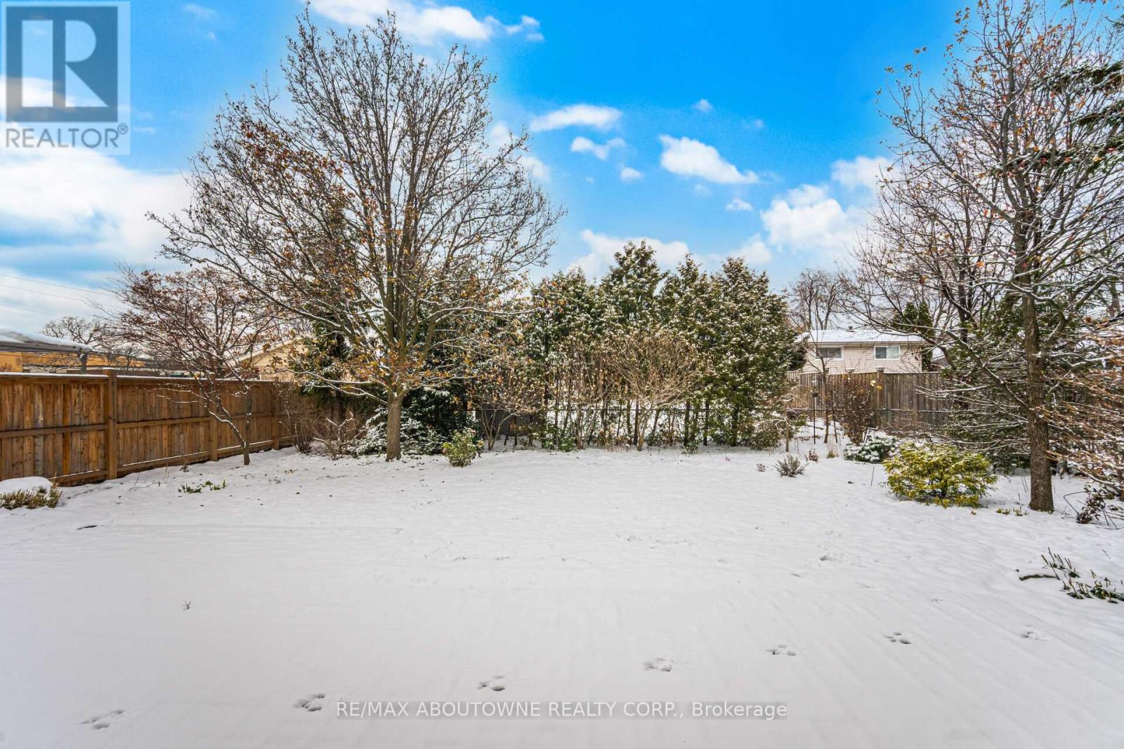 Single Family House for Sale in  SHERWOOD RISE Hamilton (Sherwood) 