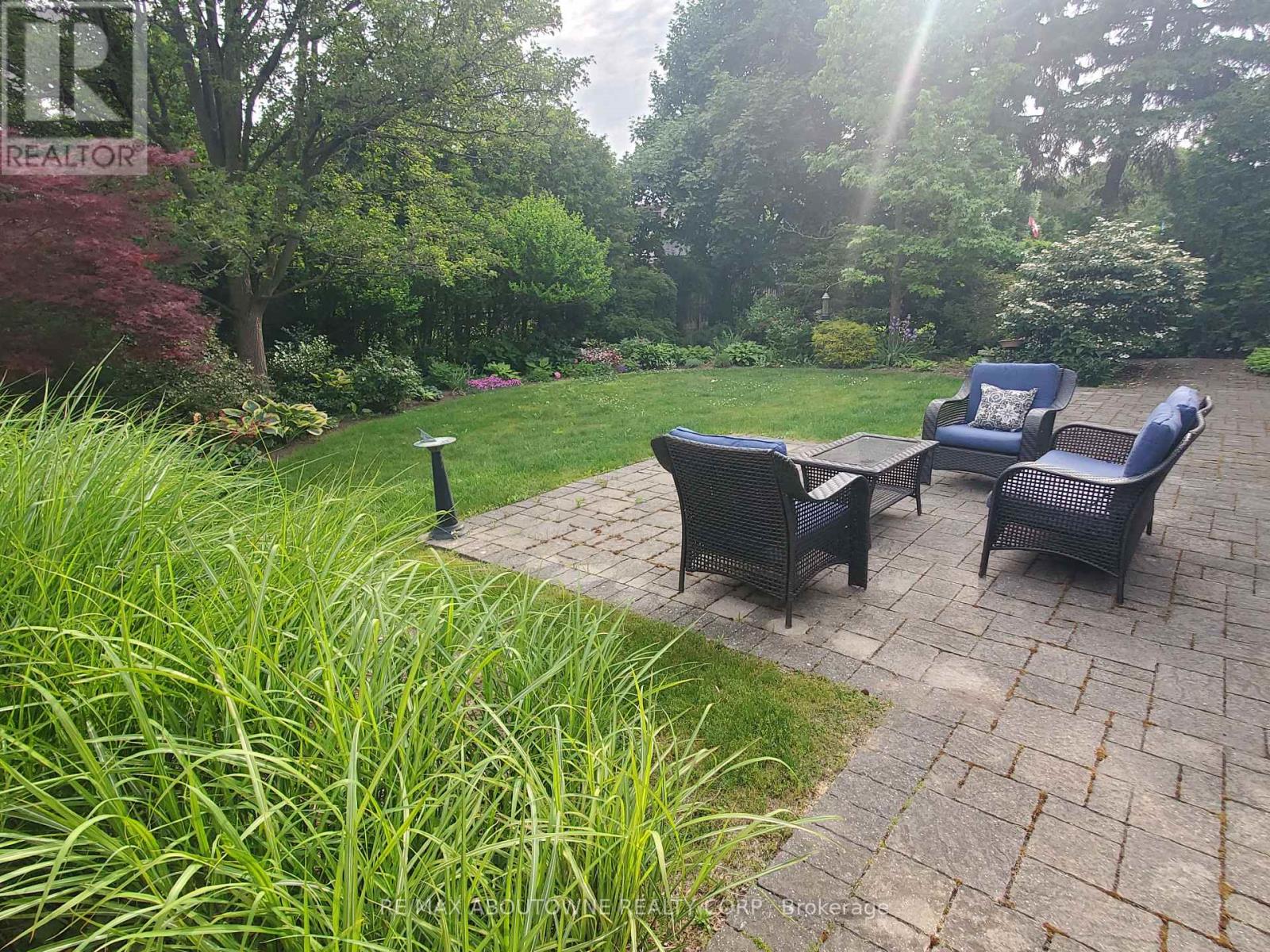 Single Family House for Sale in  SHERWOOD RISE Hamilton (Sherwood) 