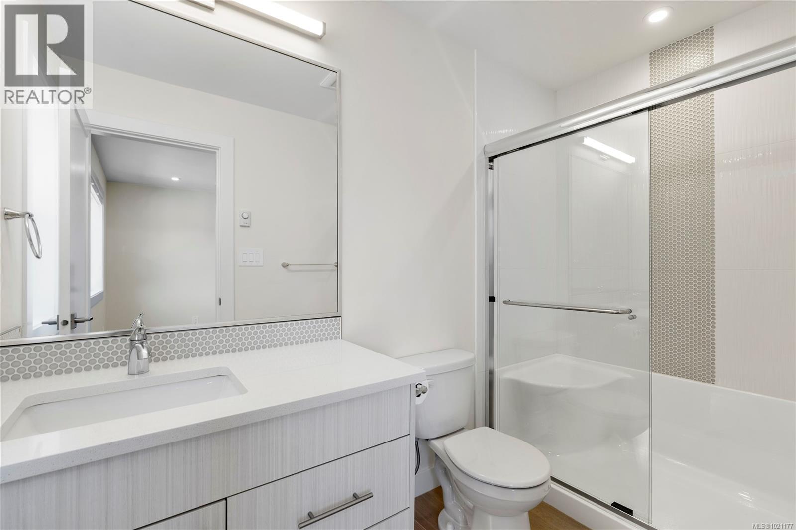 110 3559 Vision Way, Langford