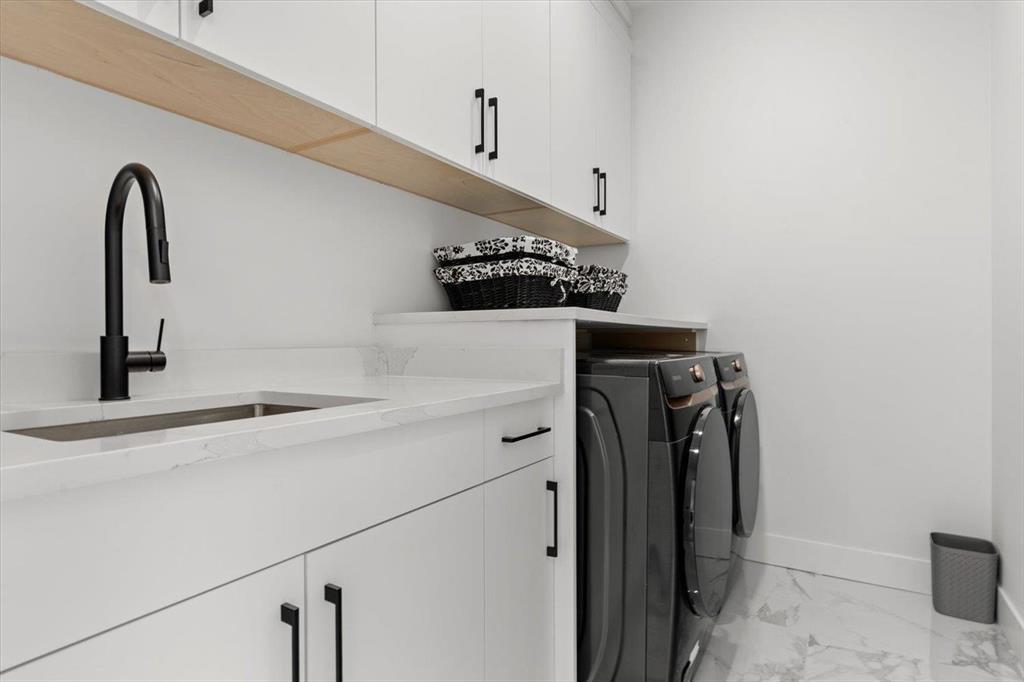 8555 FOREST GATE DRIVE, Eastern Hillsides, Chilliwack