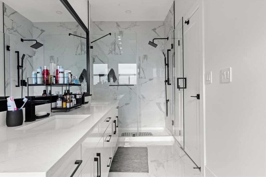 8555 FOREST GATE DRIVE, Eastern Hillsides, Chilliwack