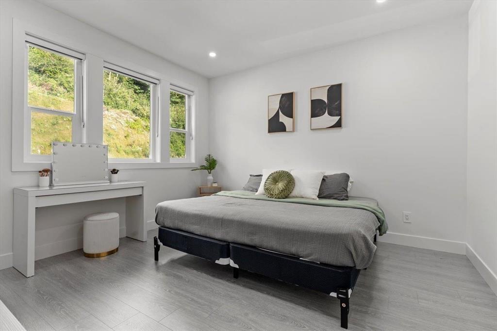 8555 FOREST GATE DRIVE, Eastern Hillsides, Chilliwack