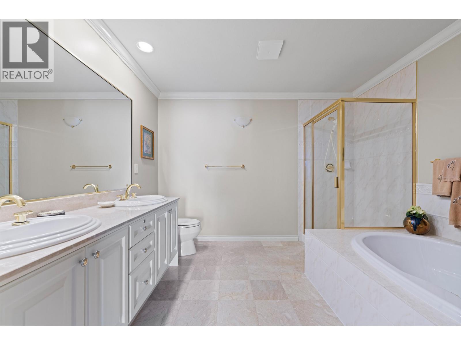 4 5110 ALDERFEILD PLACE, West Vancouver