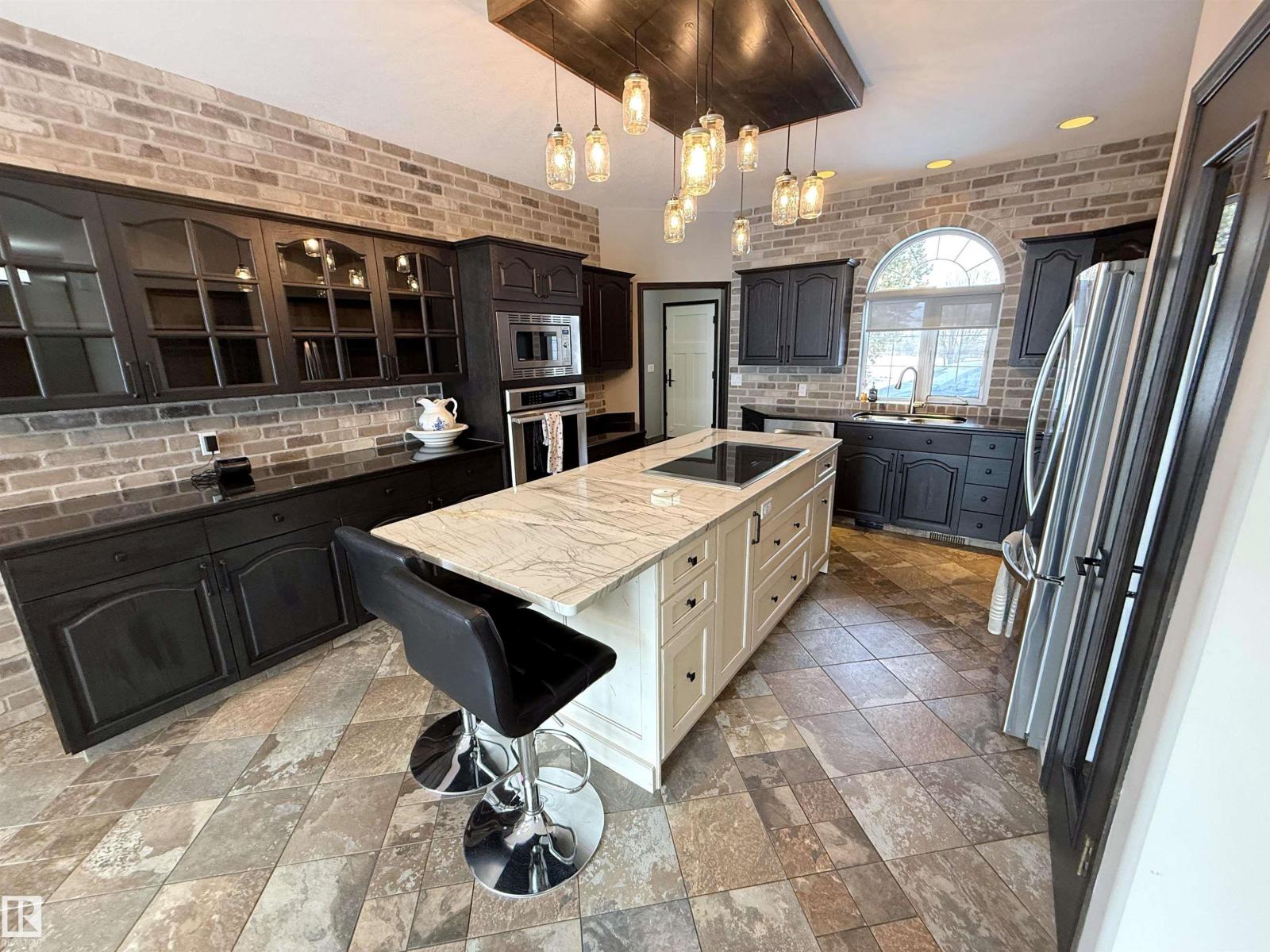 #5 2022 PARKLAND DR, Rural Parkland County