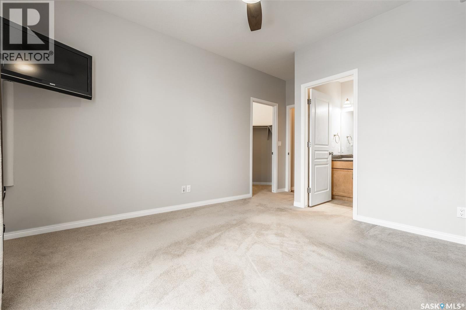 Single Family House Low rise for Sale in   Heath AVENUE Saskatoon 