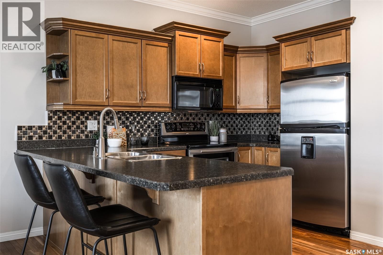 Single Family House Low rise for Sale in   Heath AVENUE Saskatoon 