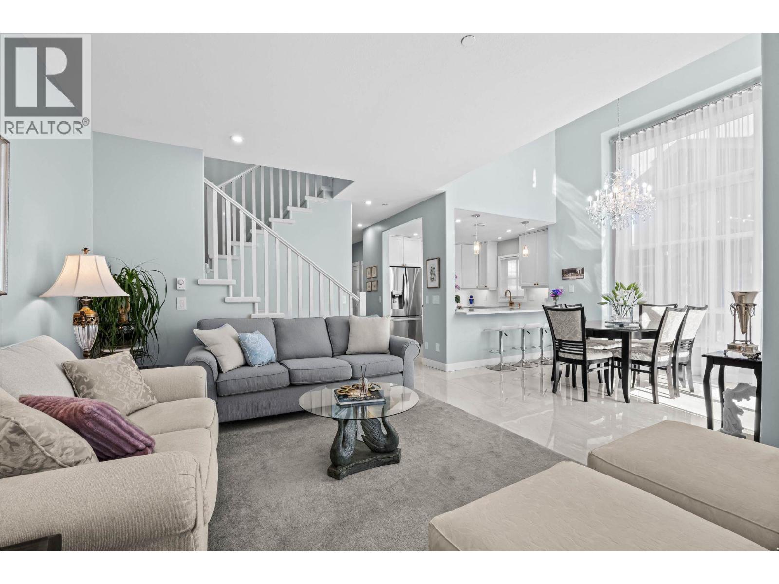 6015 VALLEY Drive Unit# 33, Sun Peaks