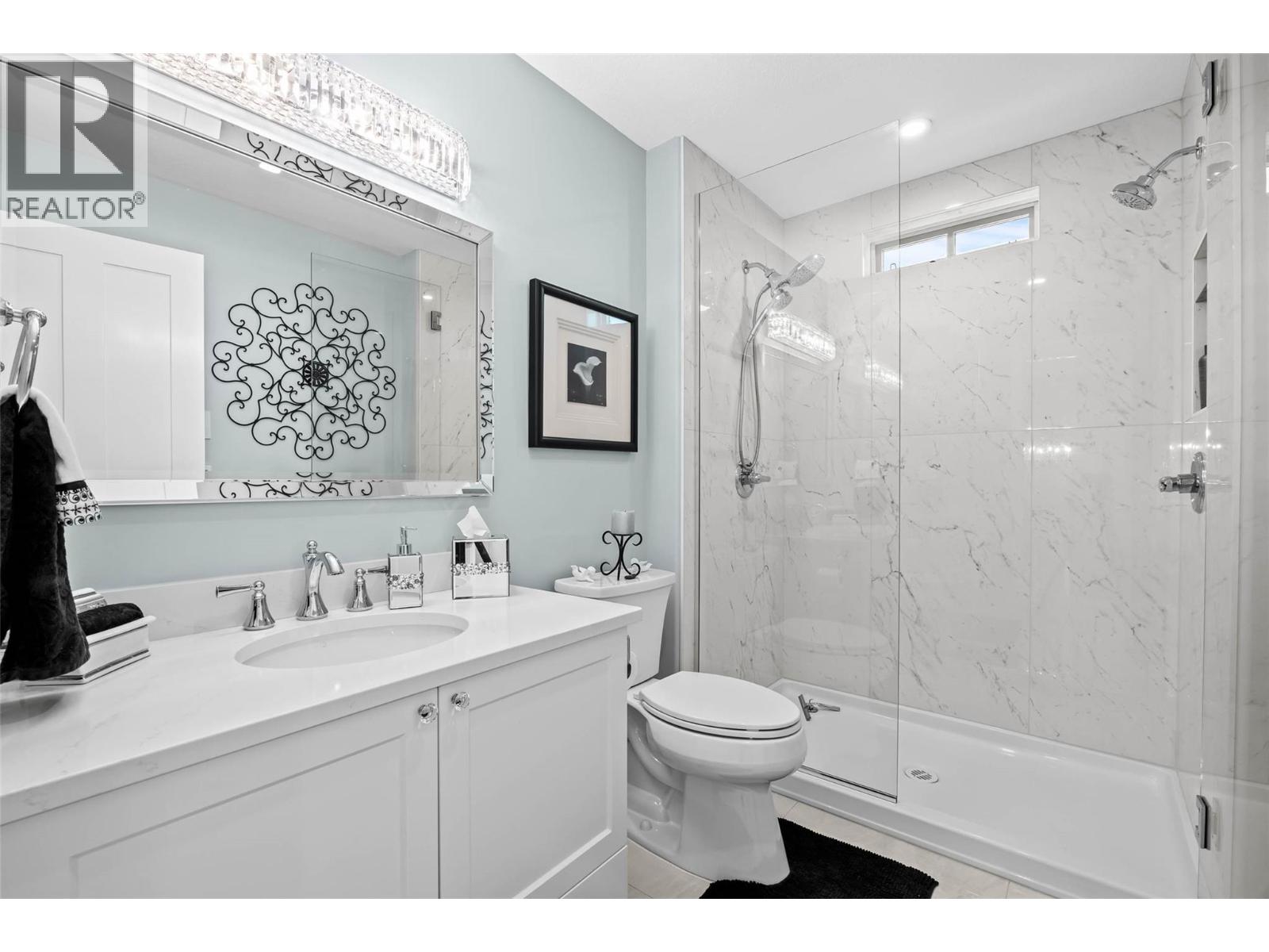 6015 VALLEY Drive Unit# 33, Sun Peaks