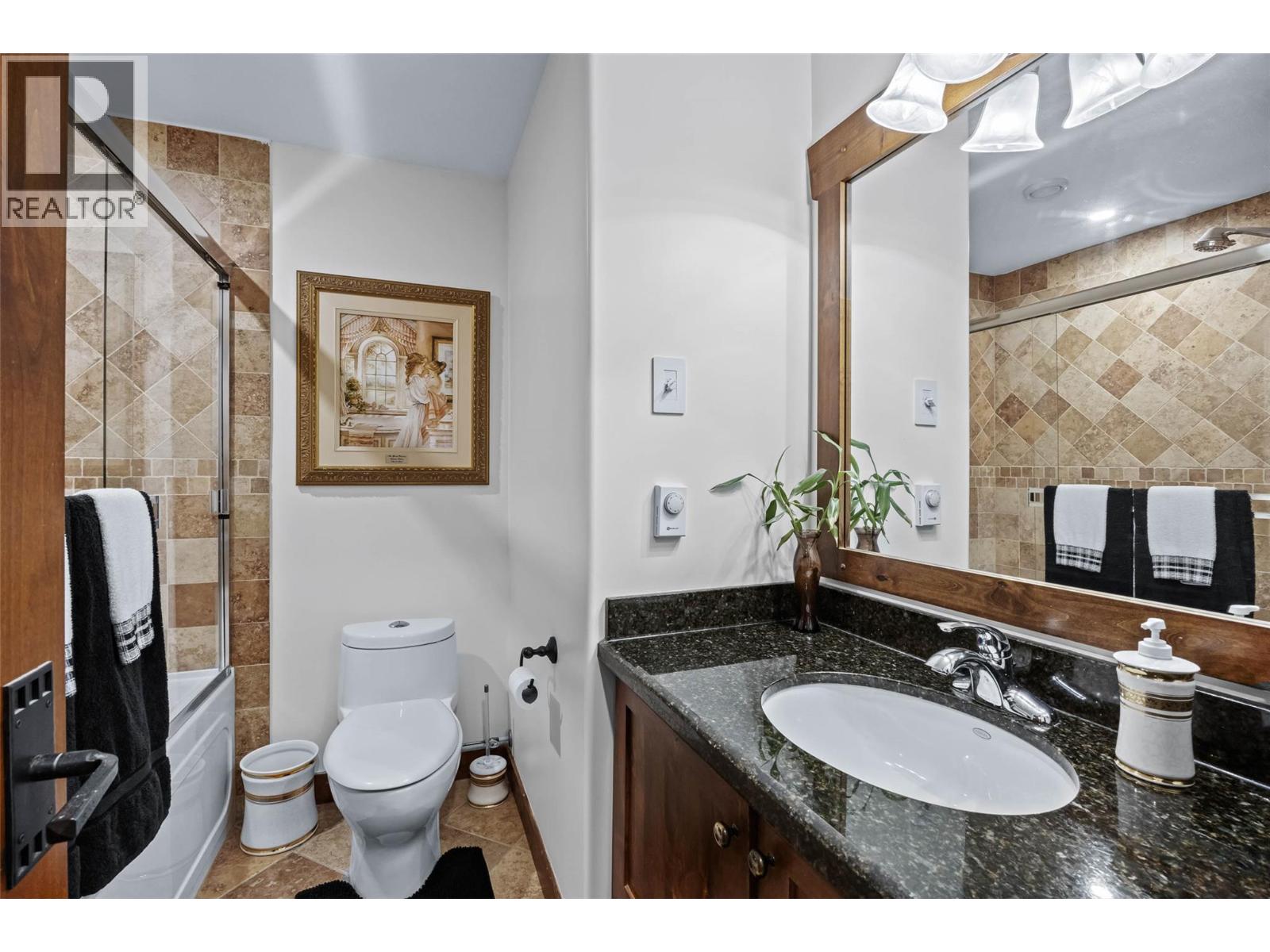 6015 VALLEY Drive Unit# 33, Sun Peaks