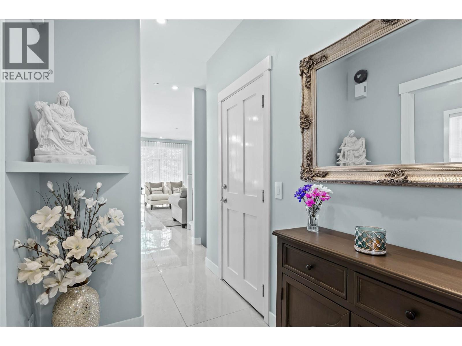 6015 VALLEY Drive Unit# 33, Sun Peaks