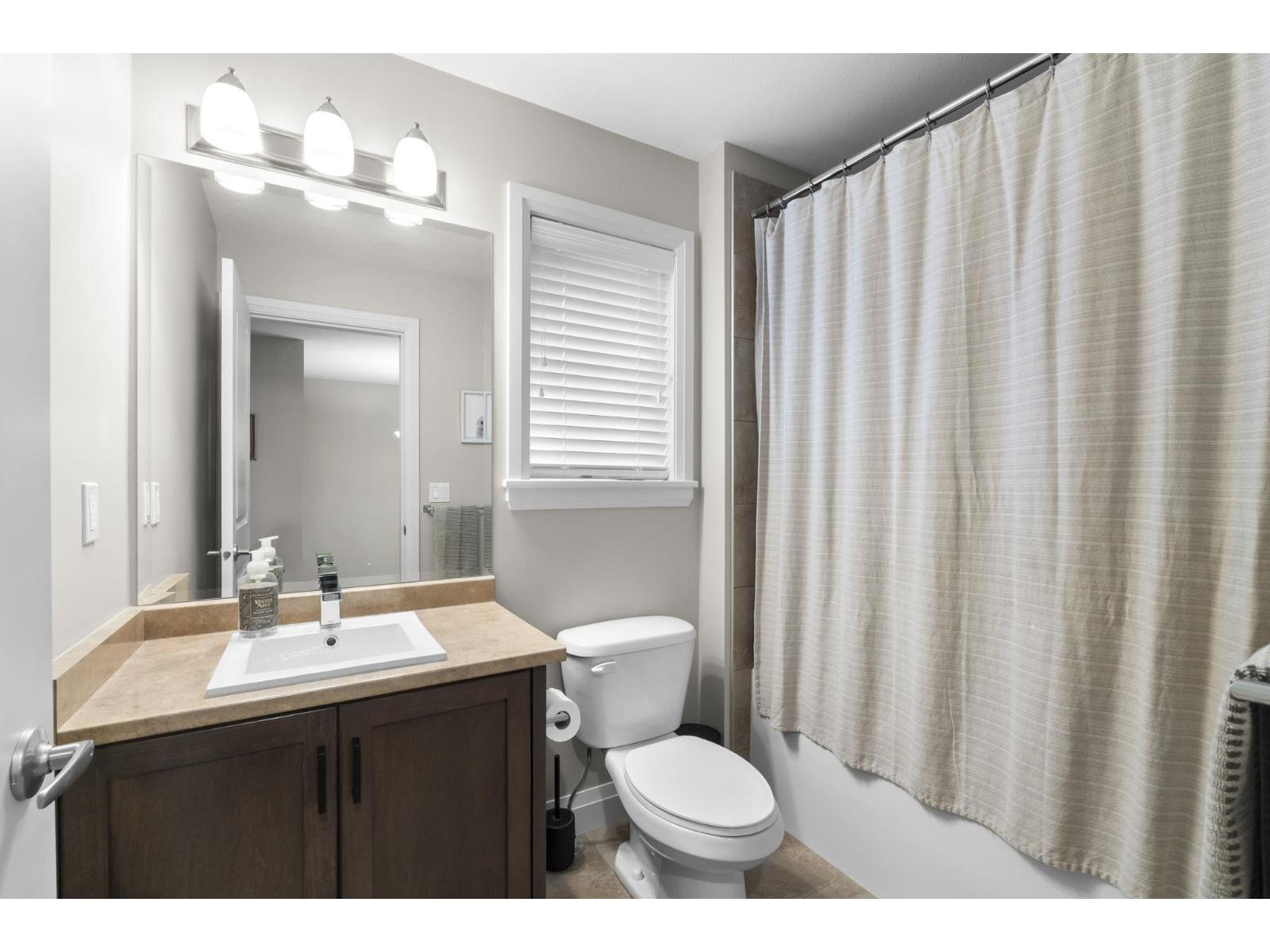 5505 CHINOOK STREET, Sardis South, Chilliwack