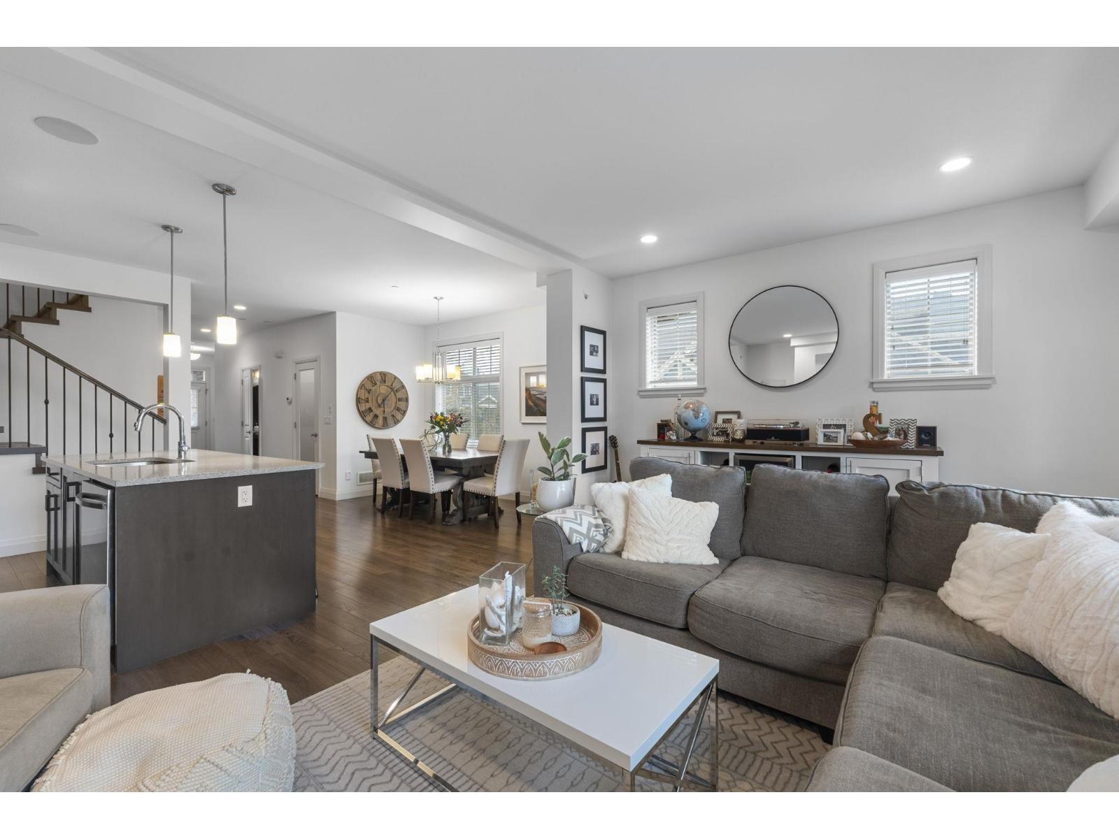 5505 CHINOOK STREET, Sardis South, Chilliwack