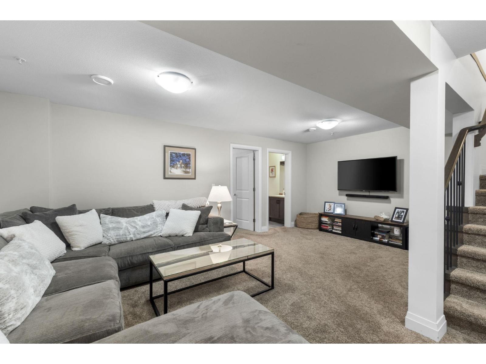 5505 CHINOOK STREET, Sardis South, Chilliwack