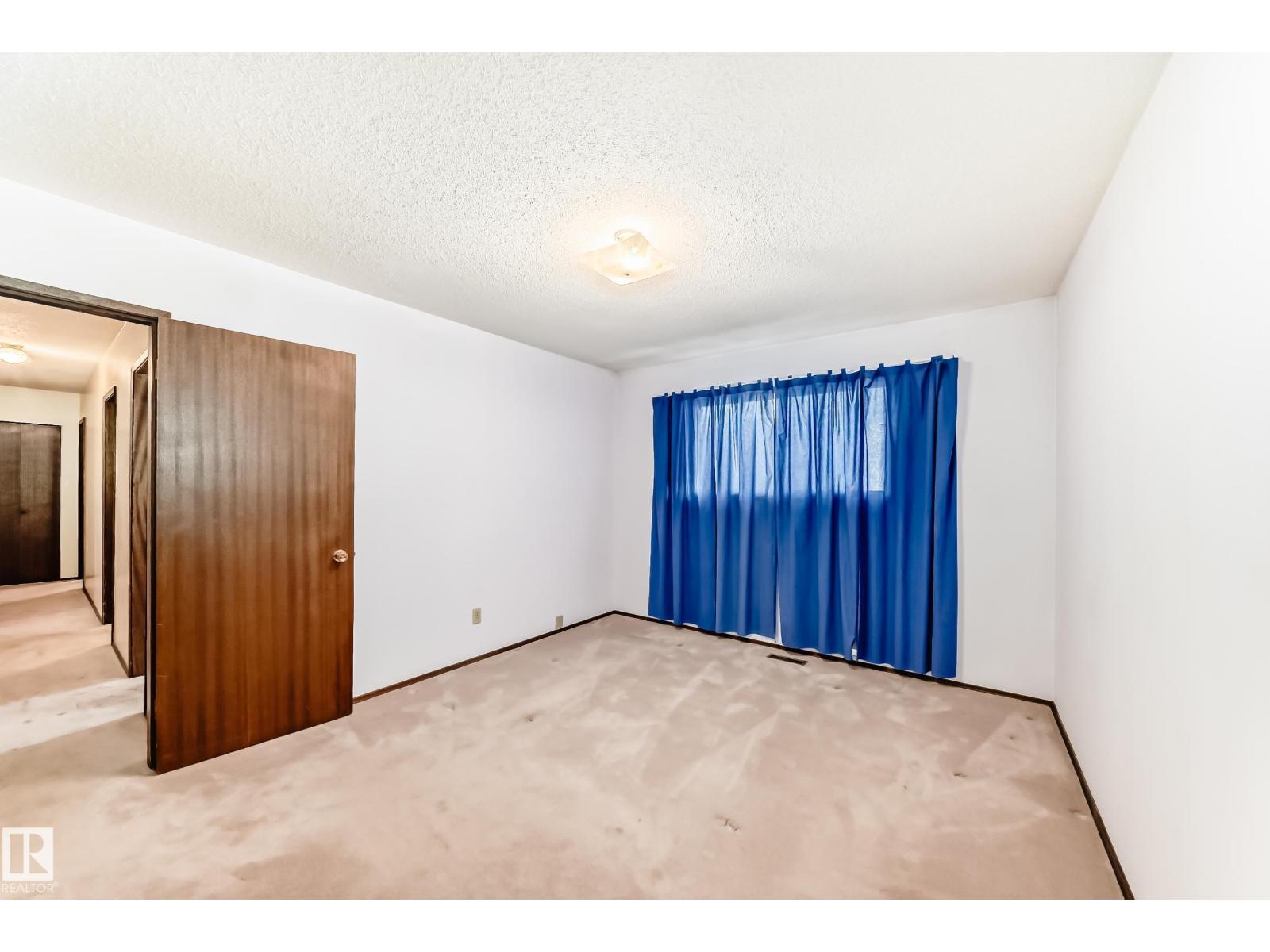 4813 52 AV, Stony Plain