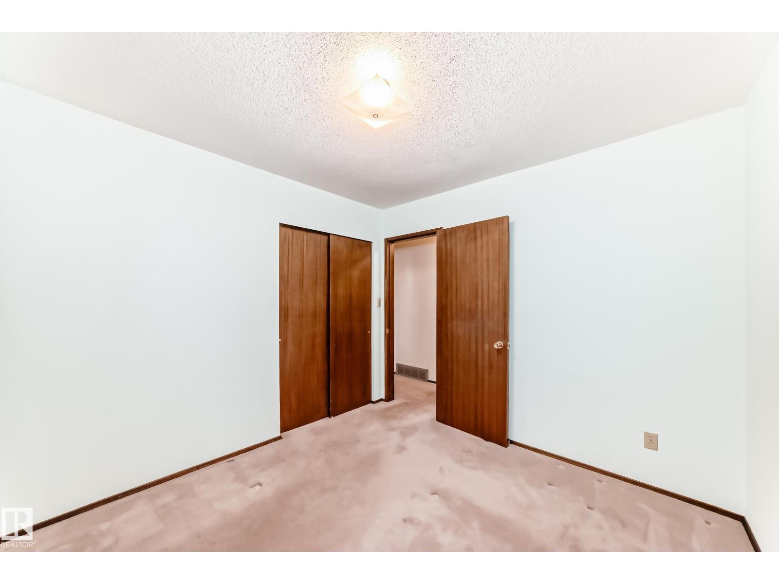 4813 52 AV, Stony Plain