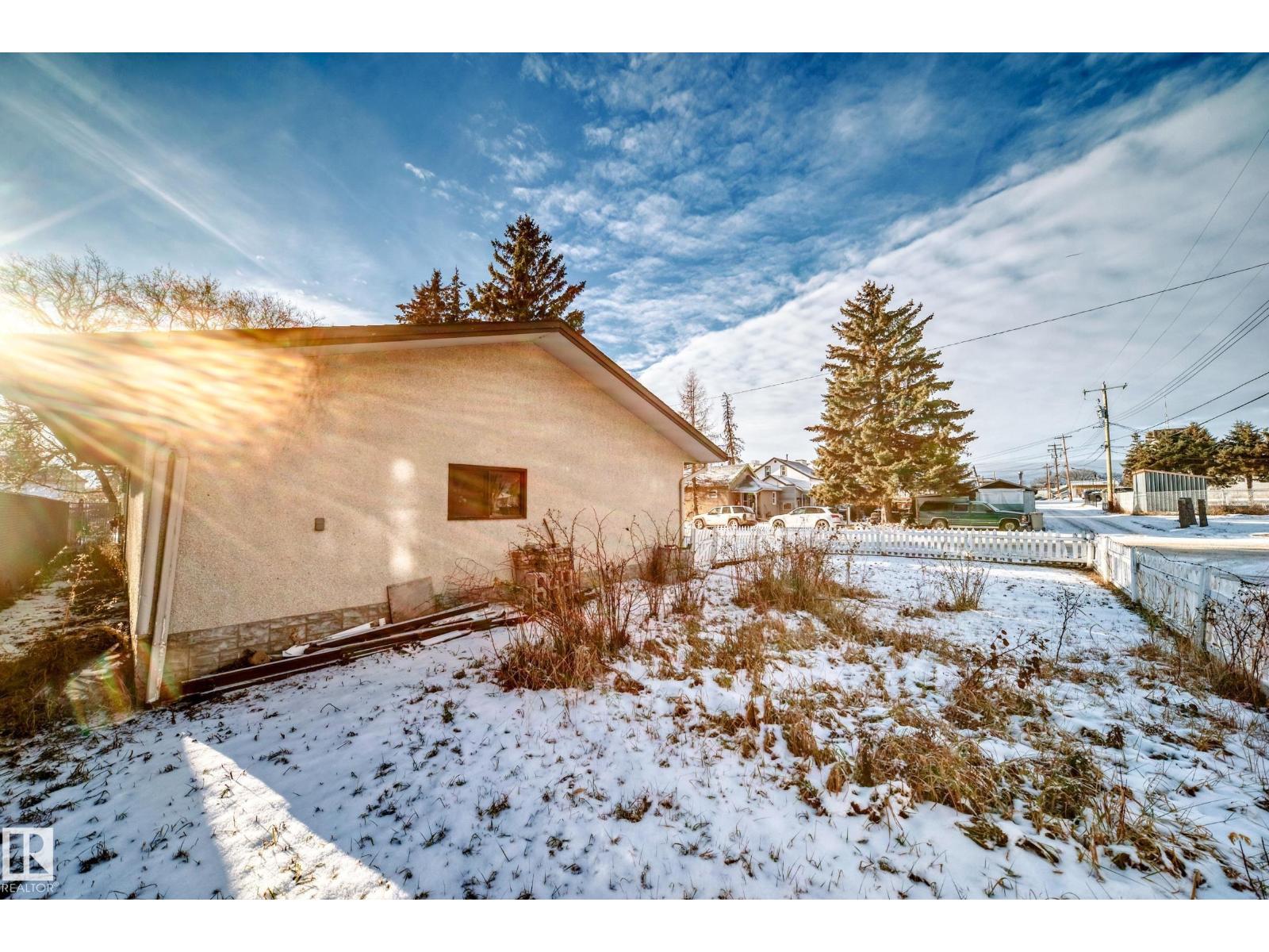 4813 52 AV, Stony Plain