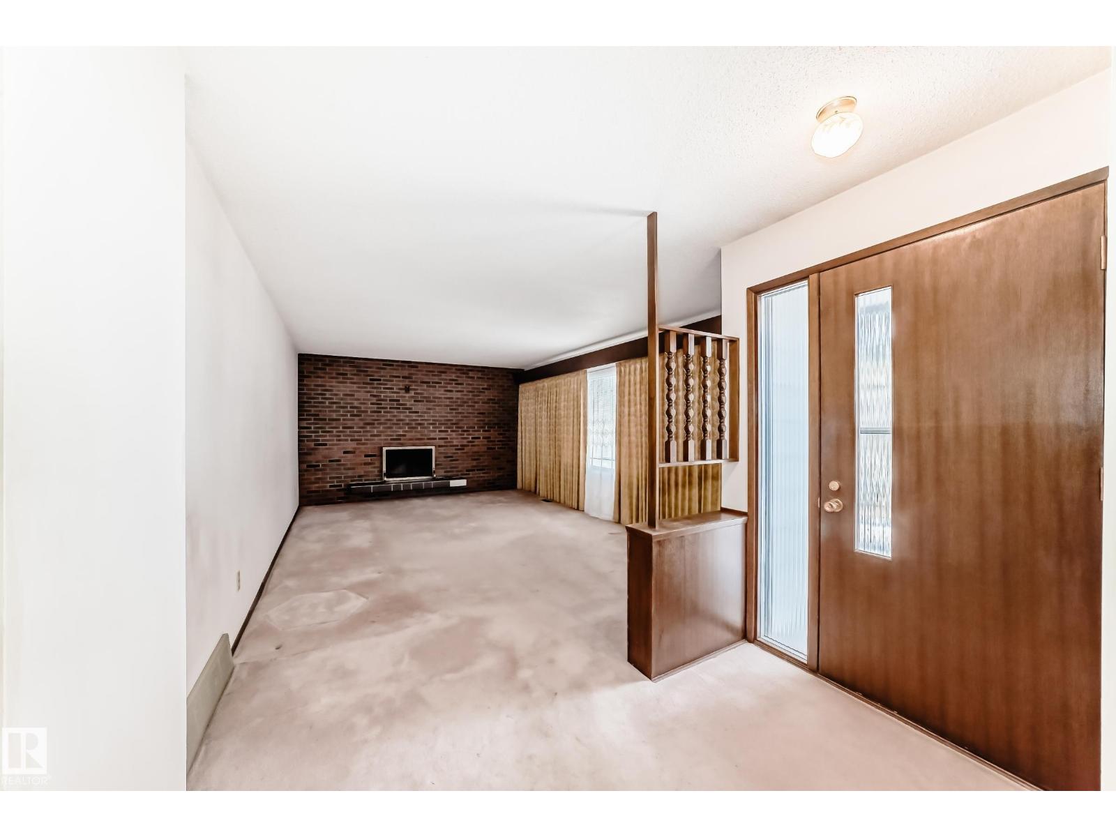 4813 52 AV, Stony Plain