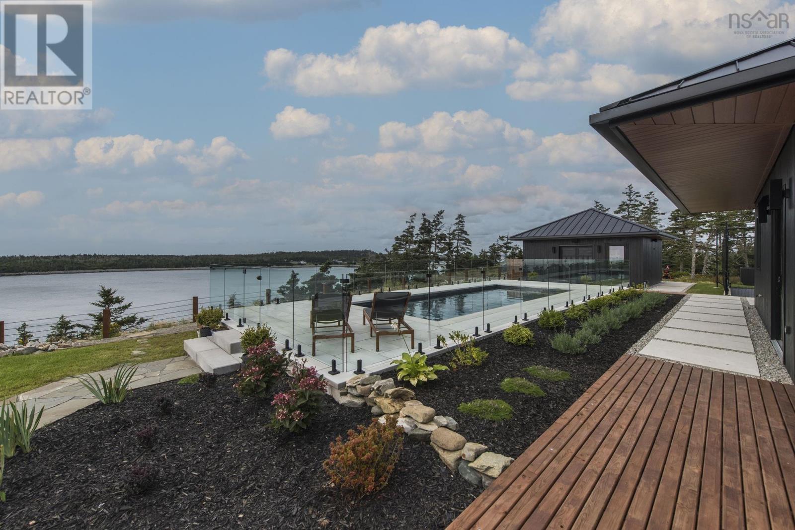 Property 32 of 51 of 1766 Highway 304