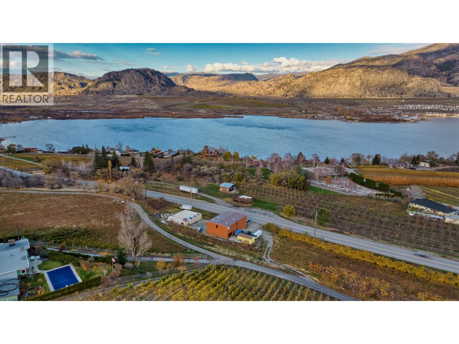  17633 103rd Street, Osoyoos