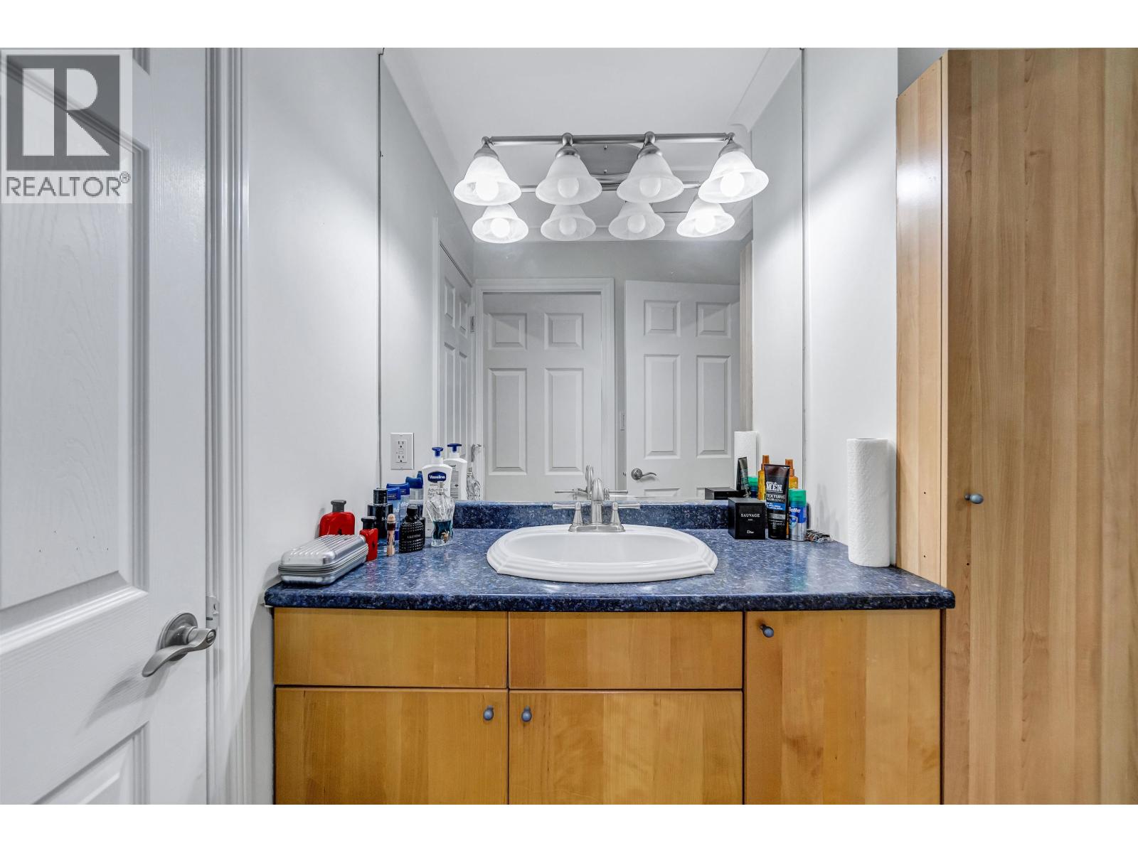 1219 ARBORLYNN DRIVE, North Vancouver