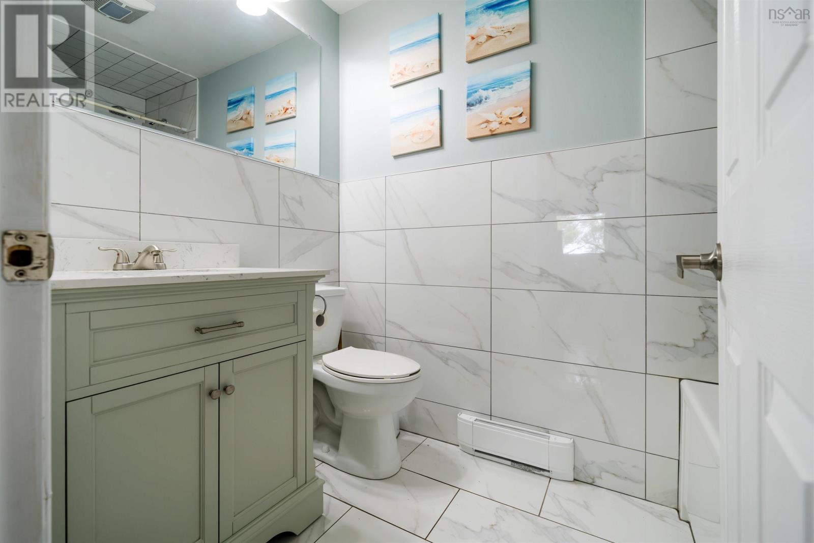 Property 23 of 49 of 393 Shore Road