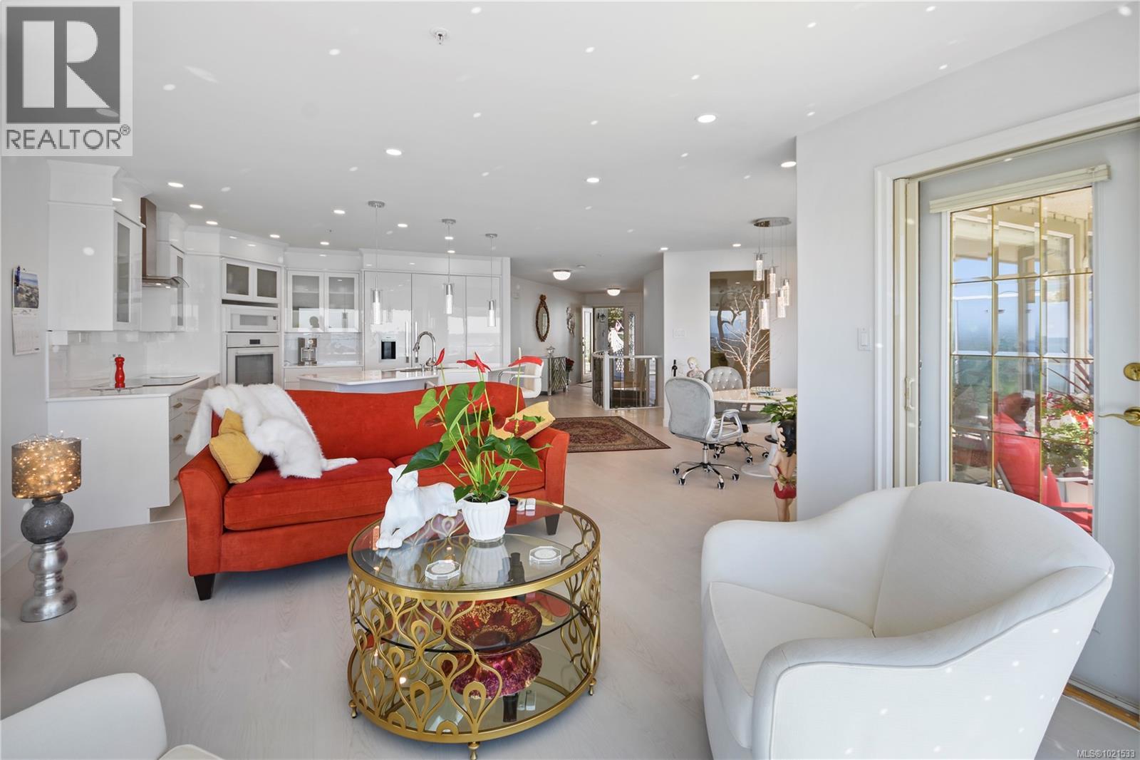 3359 Edgewood Dr, Nanaimo