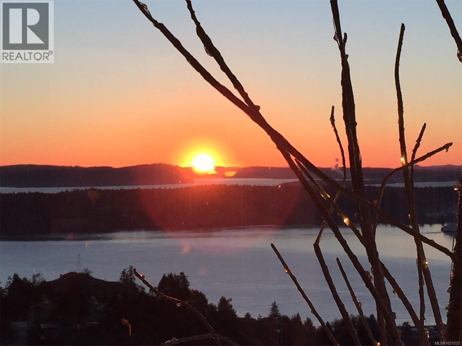 3359 Edgewood Dr, Nanaimo