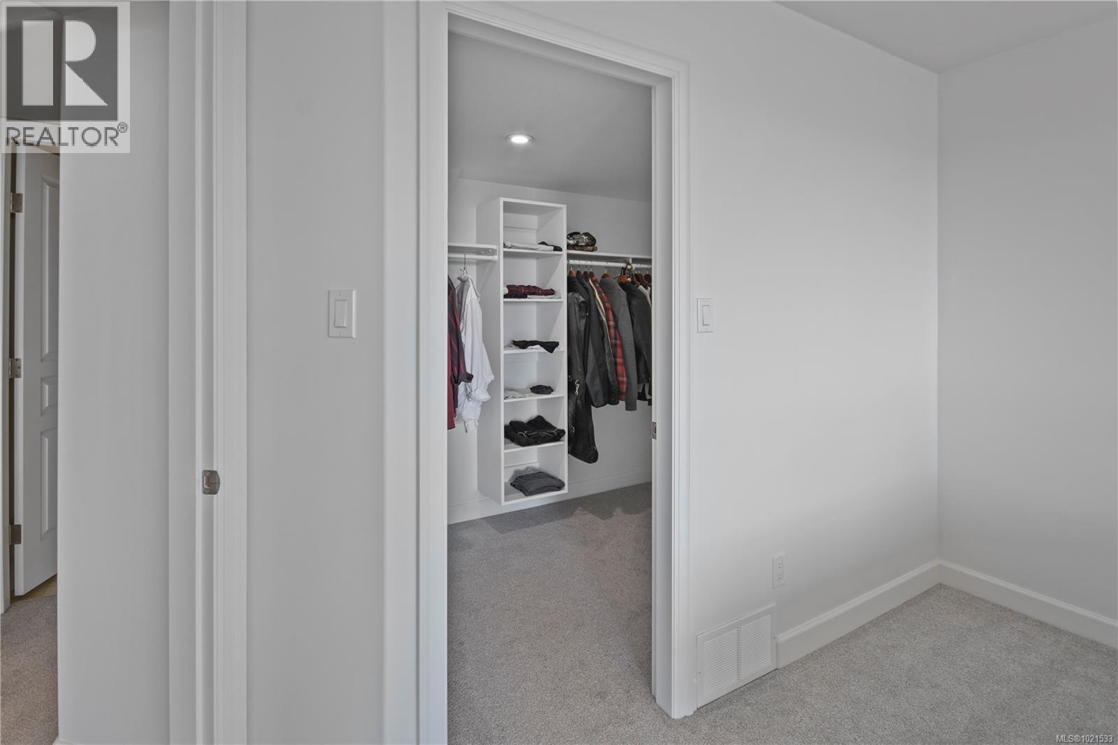 3359 Edgewood Dr, Nanaimo