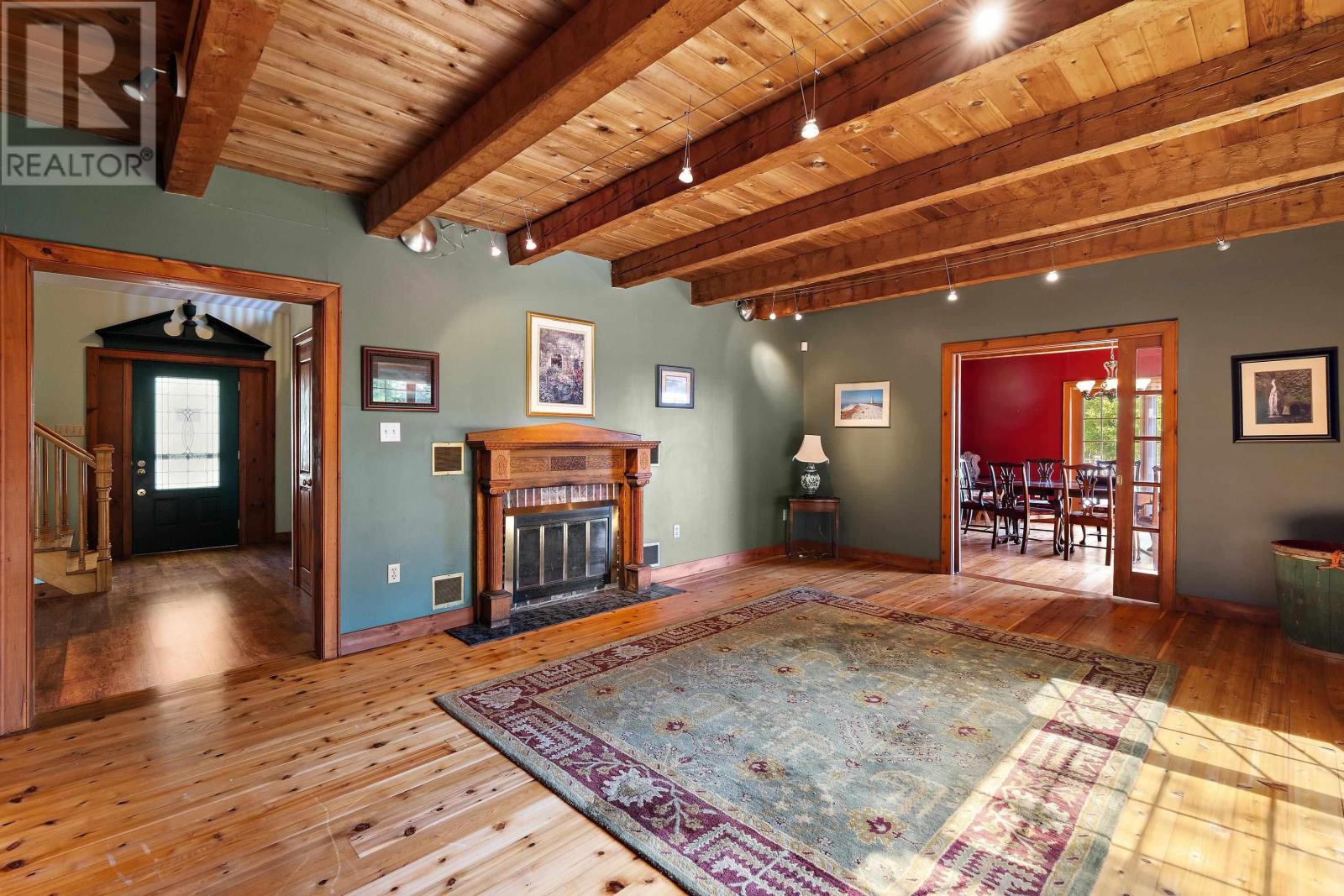 Property 11 of 41 of 189 Hwy 3