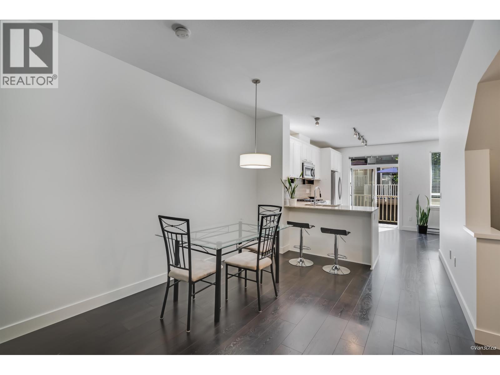 35 3395 GALLOWAY AVENUE, Coquitlam