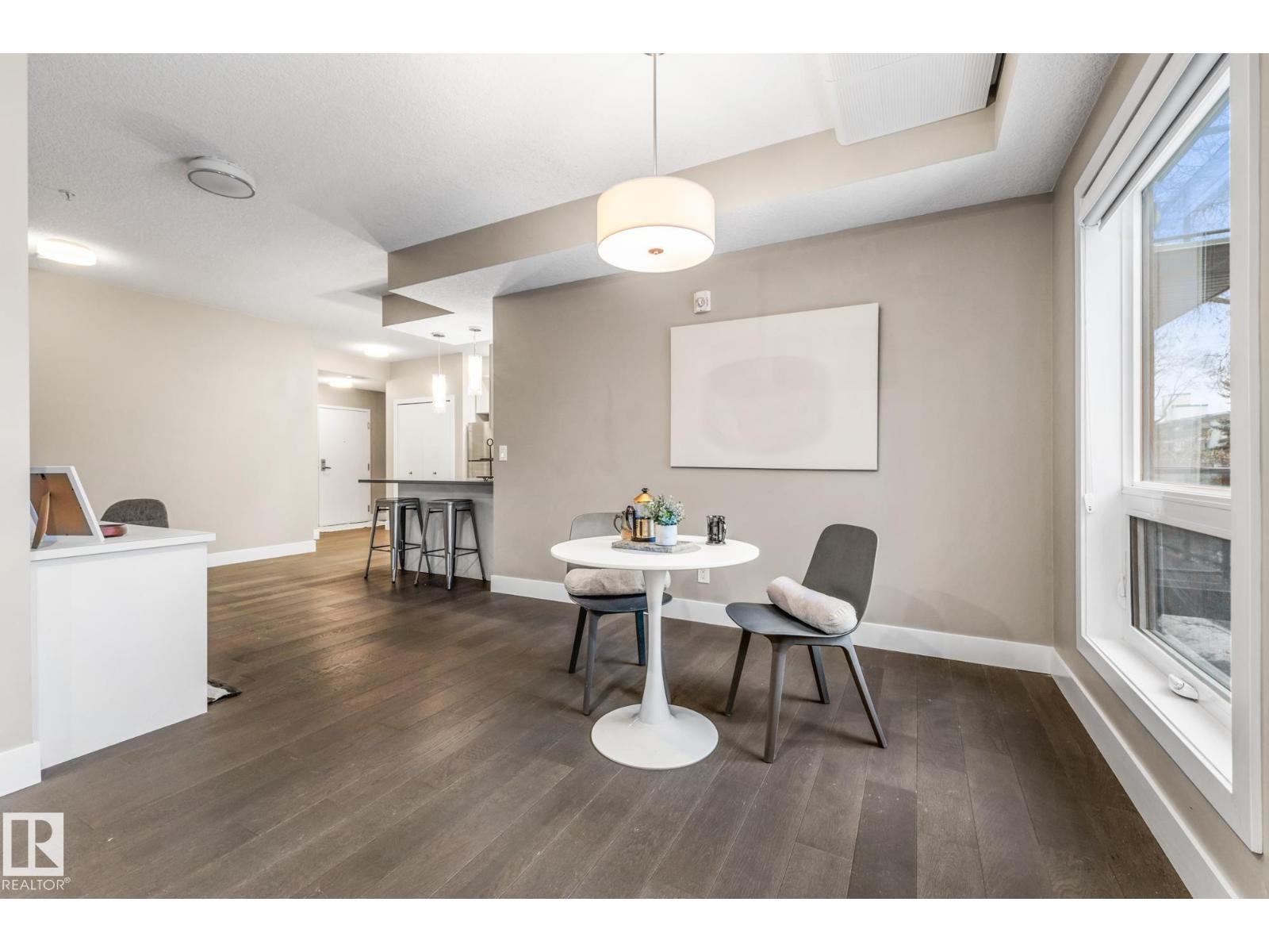 #203 10006 83 Ave NW, Edmonton