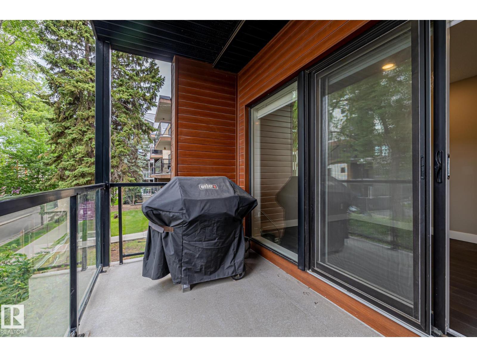 #203 10006 83 Ave NW, Edmonton