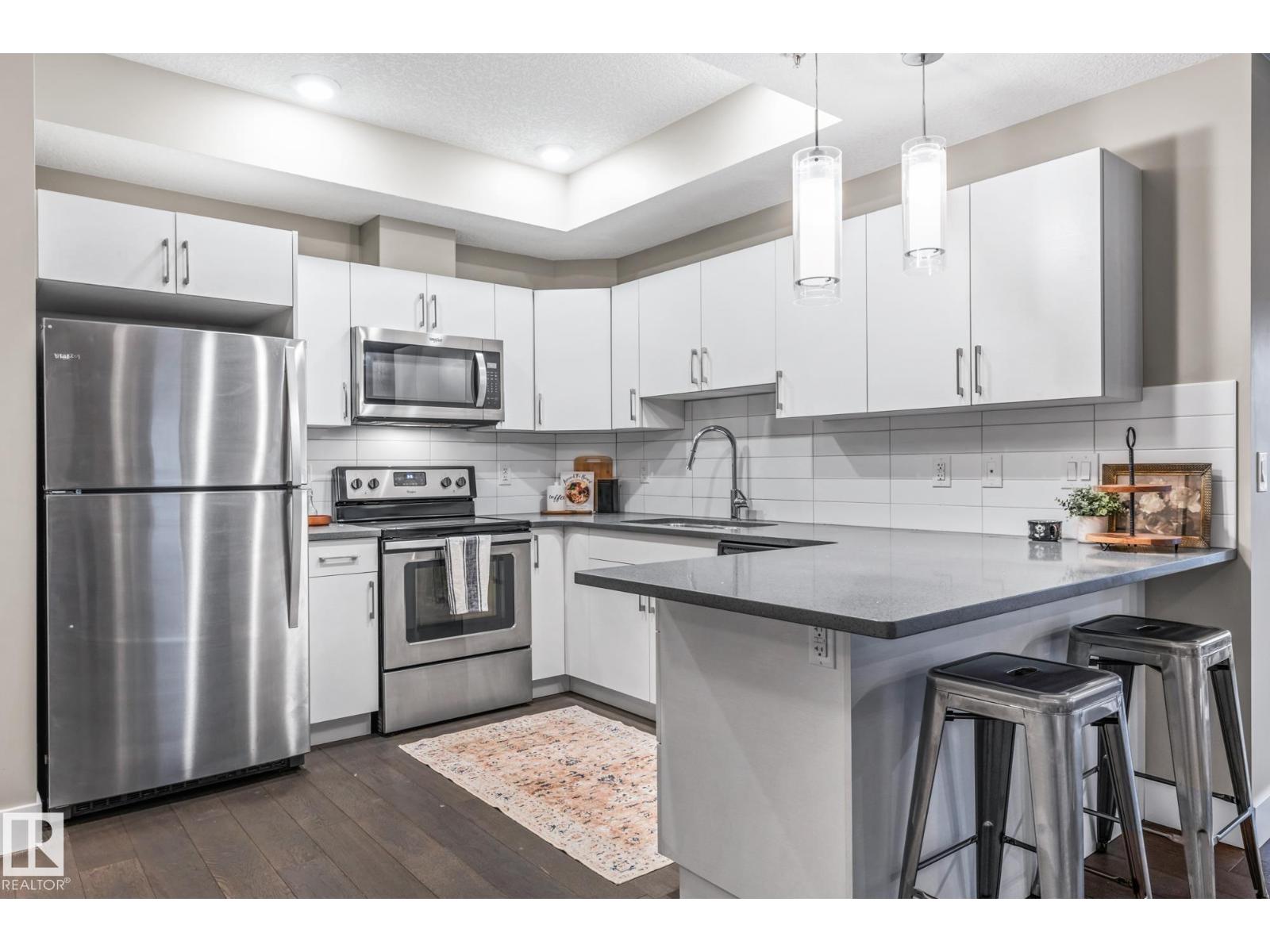 #203 10006 83 Ave NW, Edmonton