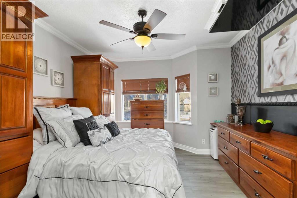 9918 Gordon Avenue, Fort McMurray