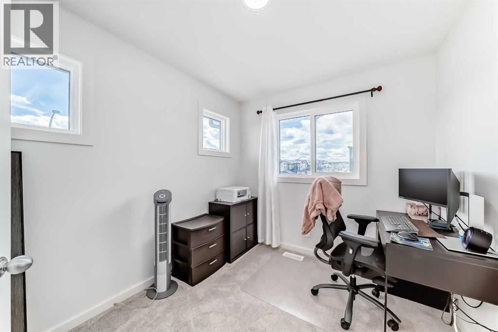 Single Family House for Sale in  Belmont Drive SW Belmont Calgary 