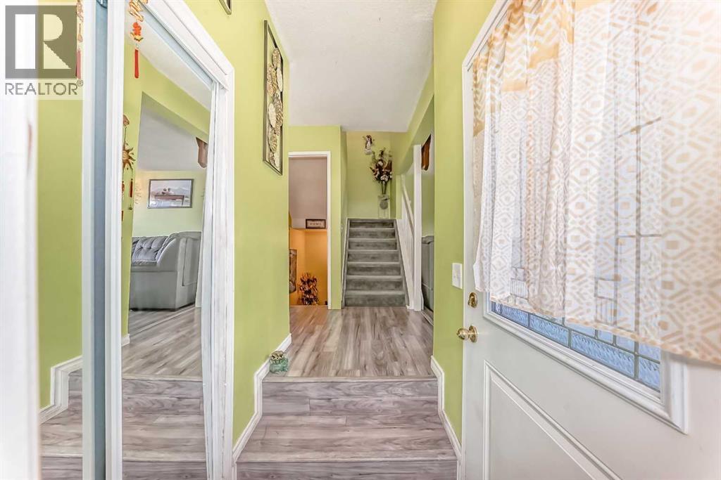 Single Family House for Sale in   Avenue NE Pineridge Calgary 