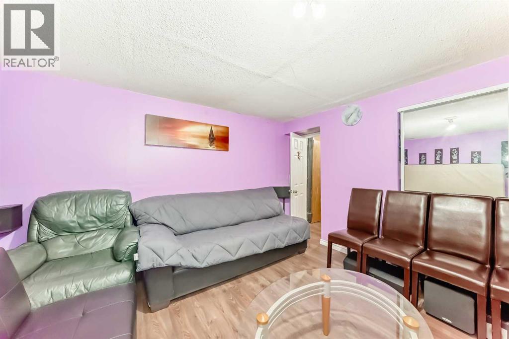 Single Family House for Sale in   Avenue NE Pineridge Calgary 