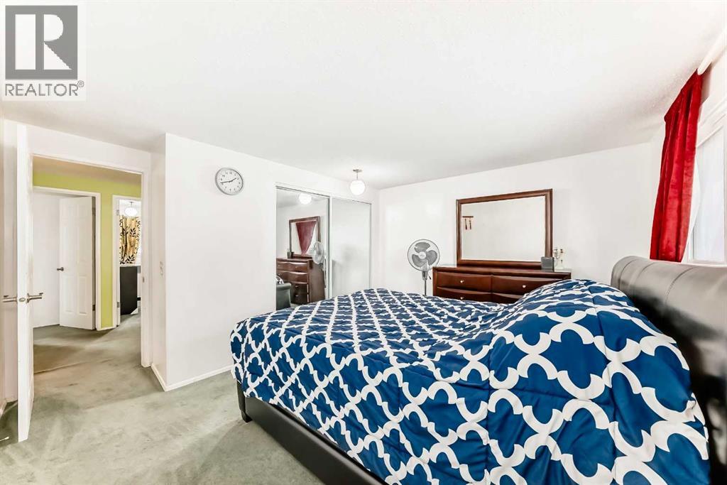 Single Family House for Sale in   Avenue NE Pineridge Calgary 