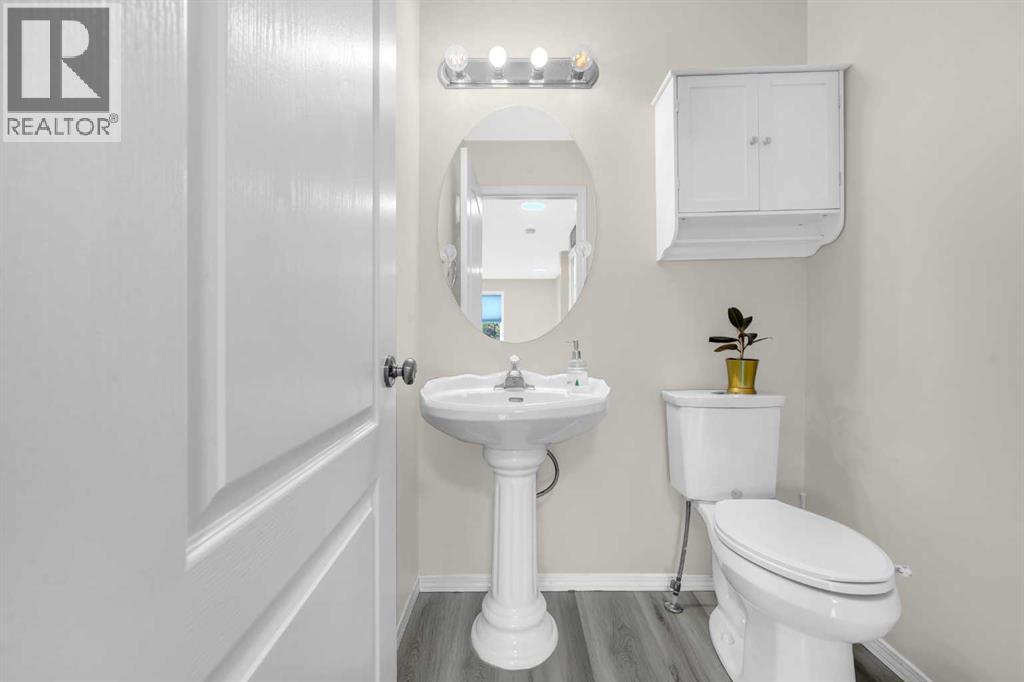 Single Family House for Sale in  Saddlecreek Terrace NE Saddle Ridge Calgary 