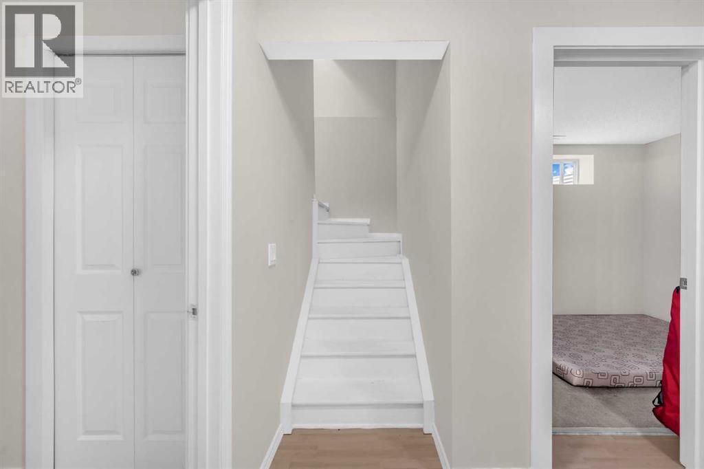 Single Family House for Sale in  Saddlecreek Terrace NE Saddle Ridge Calgary 