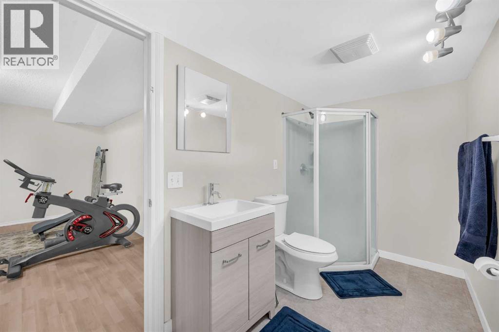 Single Family House for Sale in  Saddlecreek Terrace NE Saddle Ridge Calgary 