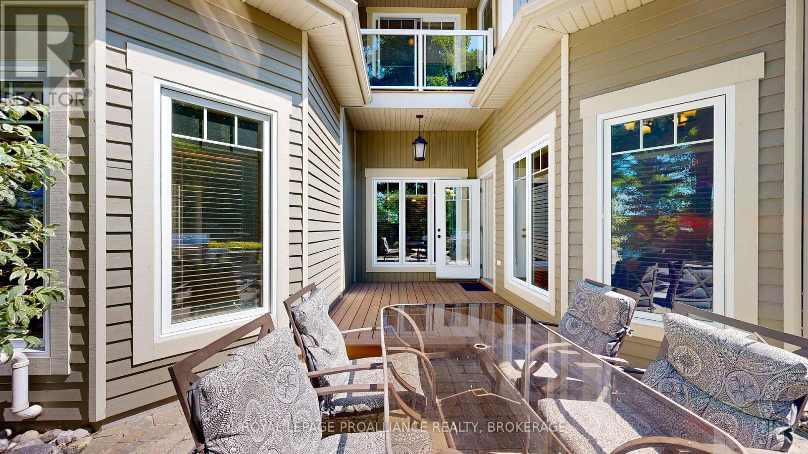 #2-5 532 10TH CONCESSION ROAD - 18