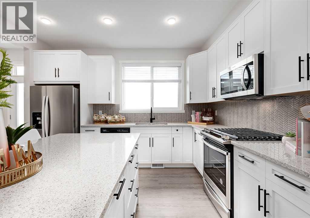 286 Sora Way SE, Calgary, Alberta