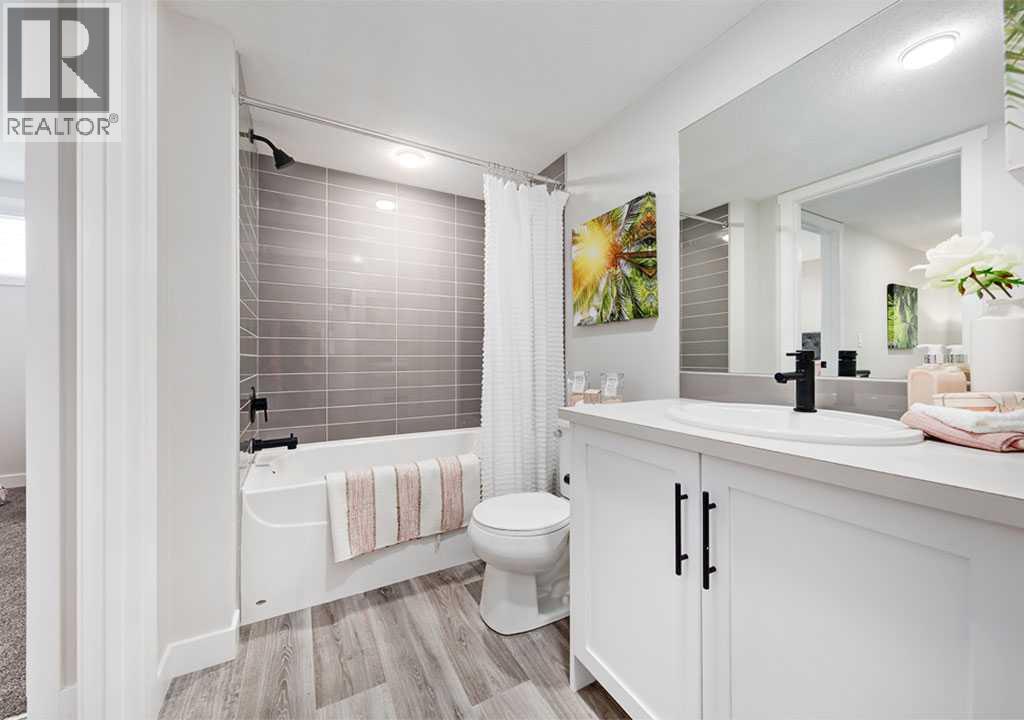 Single Family House for Sale in  Sora Way SE Hotchkiss Calgary 