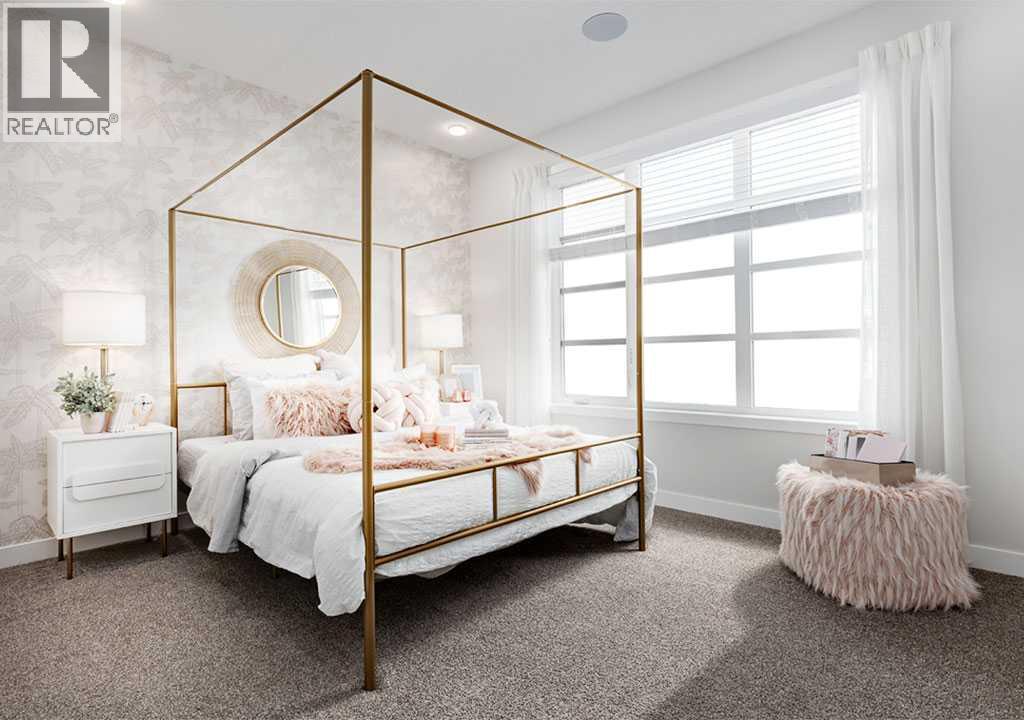 Single Family House for Sale in  Sora Way SE Hotchkiss Calgary 