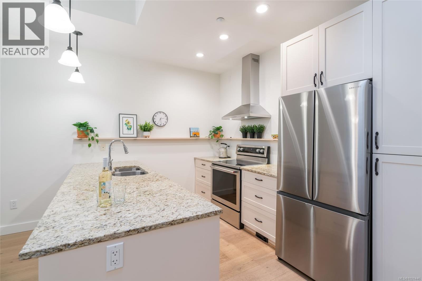 14 500 Corfield St S, Parksville